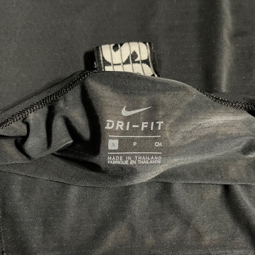 Nike Tank - Picture 2 of 2